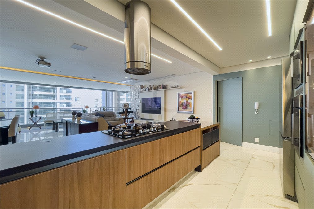 Apartamento para alugar com 4 suítes em Brooklin, São Paulo, SP