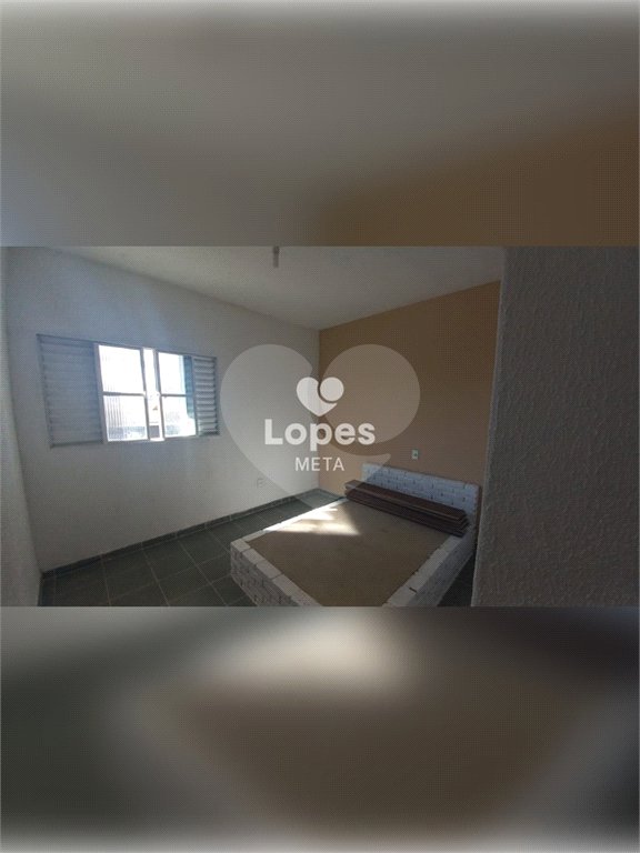 CASA Á VENDA - BAIRRO NOVO HORIZONTE, 2 DORMITÓRIOS 1 SENDO SUITE, SJC/SP