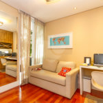 Apartamento de Alto Padrão no Campo Belo para venda com porteira fechada, com 4 dormitórios suítes e 4 vagas com lazer de club.