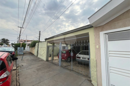 Casa a venda com 5 dormitórios no Boa Vista