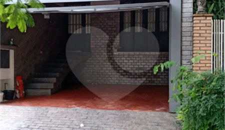 Sobrado à venda com 2 suítes em Jardim Oriental, São Paulo, SP