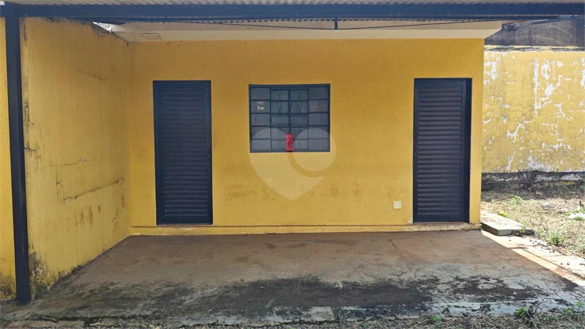 Oportunidade Única: Lote Comercial Estratégico de 463 m² Próximo ao Centro – Ideal para o Seu Negócio!
