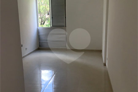 Apartamento disponível para locação no bairro Bela Vista.