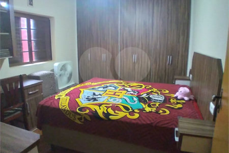 Casa + salão comercial na Vila Vista Alegre