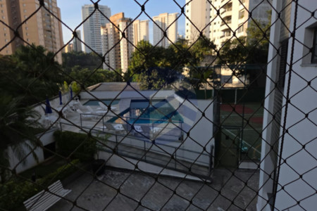 Apartamento à venda com 3 quartos, sendo 1 suíte, em Vila Andrade, São Paulo - SP