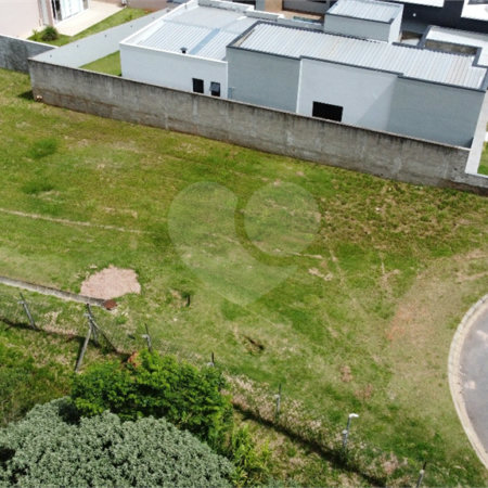 Terreno a venda no condominio Santa Isabel