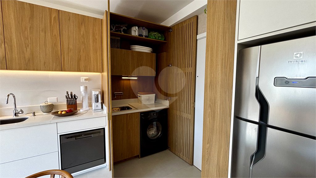Apartamento novo na Vila Mariana com 38m², 1 vaga e próximo ao metrô.