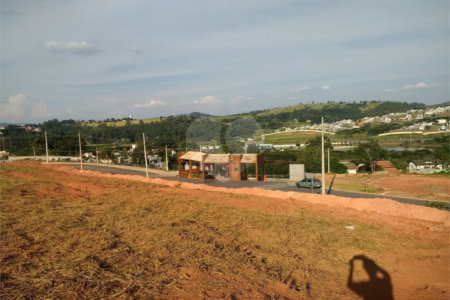 Terreno No Condomínio Terras Da Fazenda.