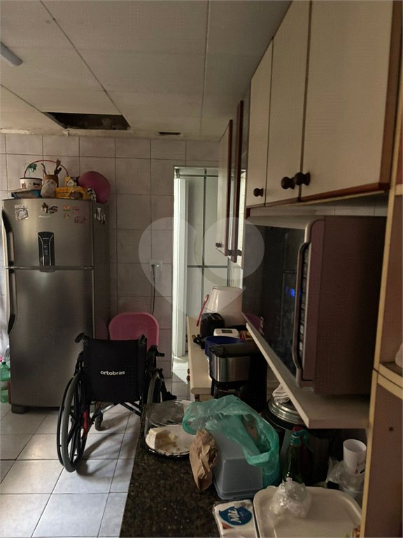 Casa com 300m², 5 quartos (3 suítes), 3 garagens, à venda em Itaquera