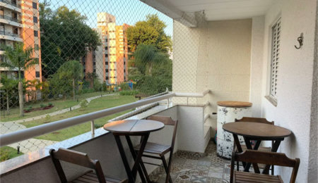 Apartamento à venda com 3 quartos, sendo 2 suítes,  em Cidade São Francisco, São Paulo, SP