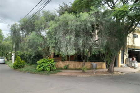 Casa de Esquina à Venda no Santa Felícia – São Carlos/SP