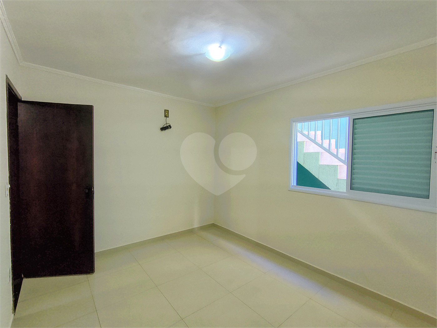 Sobrado à venda com 3 quartos, sendo 1 suíte,  em Jardim Alice, Indaiatuba, SP