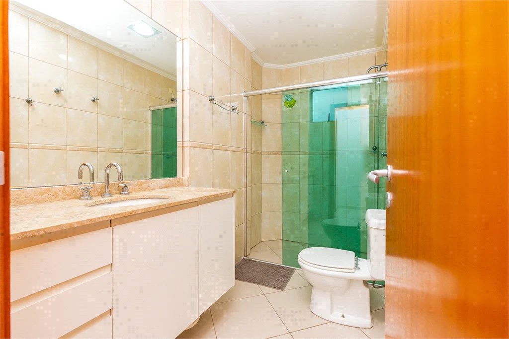 Apartamento à venda com 4 quartos, sendo 1 suíte, em Jardim Monte Kemel, São Paulo, SP