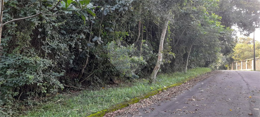 Terreno à venda no condomínio Alpes da Cantareira, Mairiporã - SP