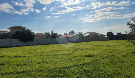 Terreno à venda no condomínio Village Ipanema 1, Araçoiaba da Serra - SP