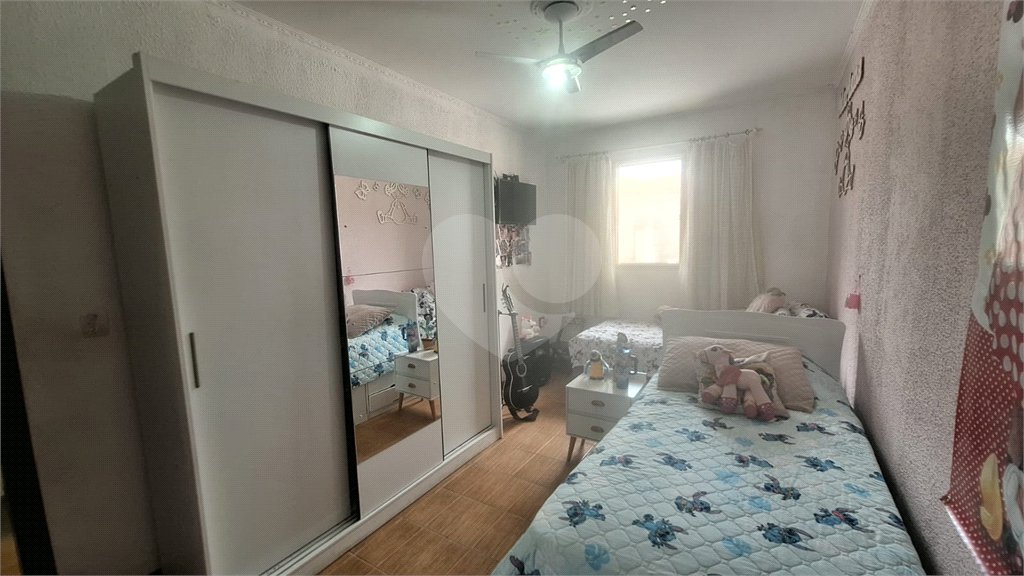 Casa à venda com 2 quartos em Vila Barcelona, Sorocaba, SP