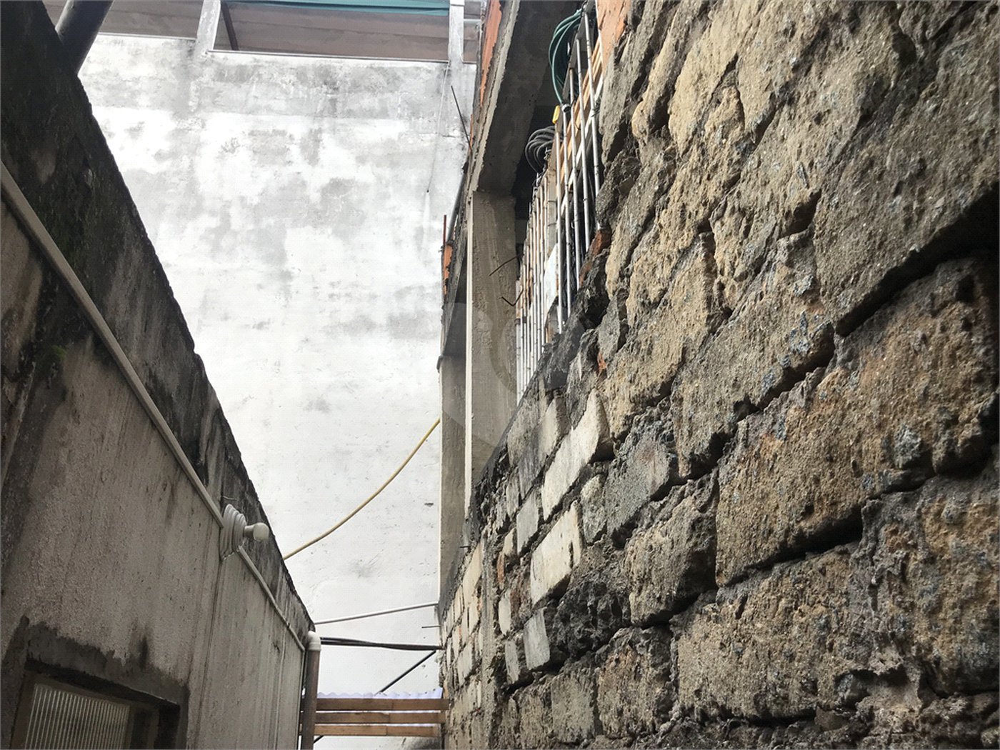 Casa à venda com 6 quartos em Água Fria, São Paulo, SP