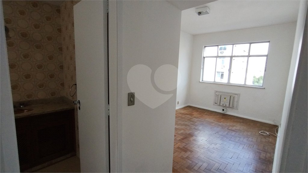 Apartamento à venda com 4 quartos, sendo 2 suítes,  em Tijuca, Rio de Janeiro, RJ