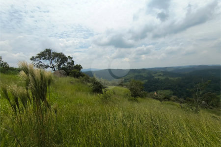 Casa à venda no condomínio Residencial Bela Vista, São Roque - SP
