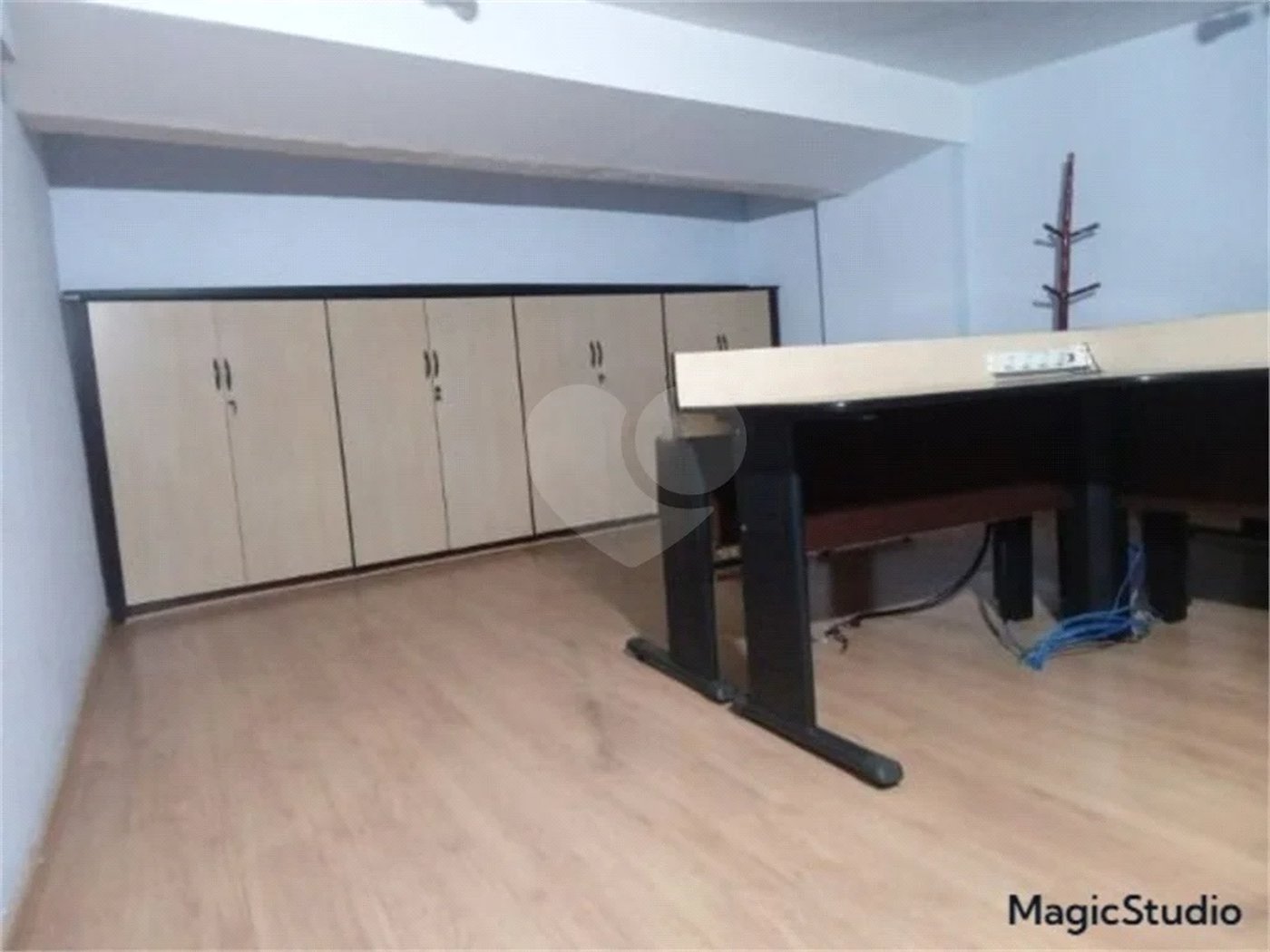Sala com 37m² , 2 vagas , à venda no Jabaquara.
