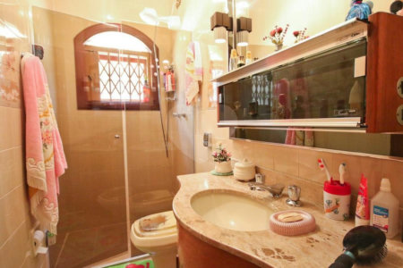 Sobrado à venda ou para alugar com 4 quartos, sendo 3 suítes, em Água Fria, São Paulo, SP