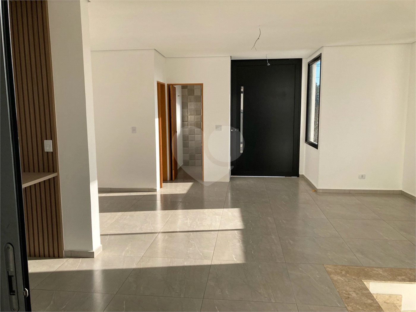 Casa à venda com 4 quartos, sendo 3 suítes,  no condomínio Reserva Granja Anita, Mogi das Cruzes - SP