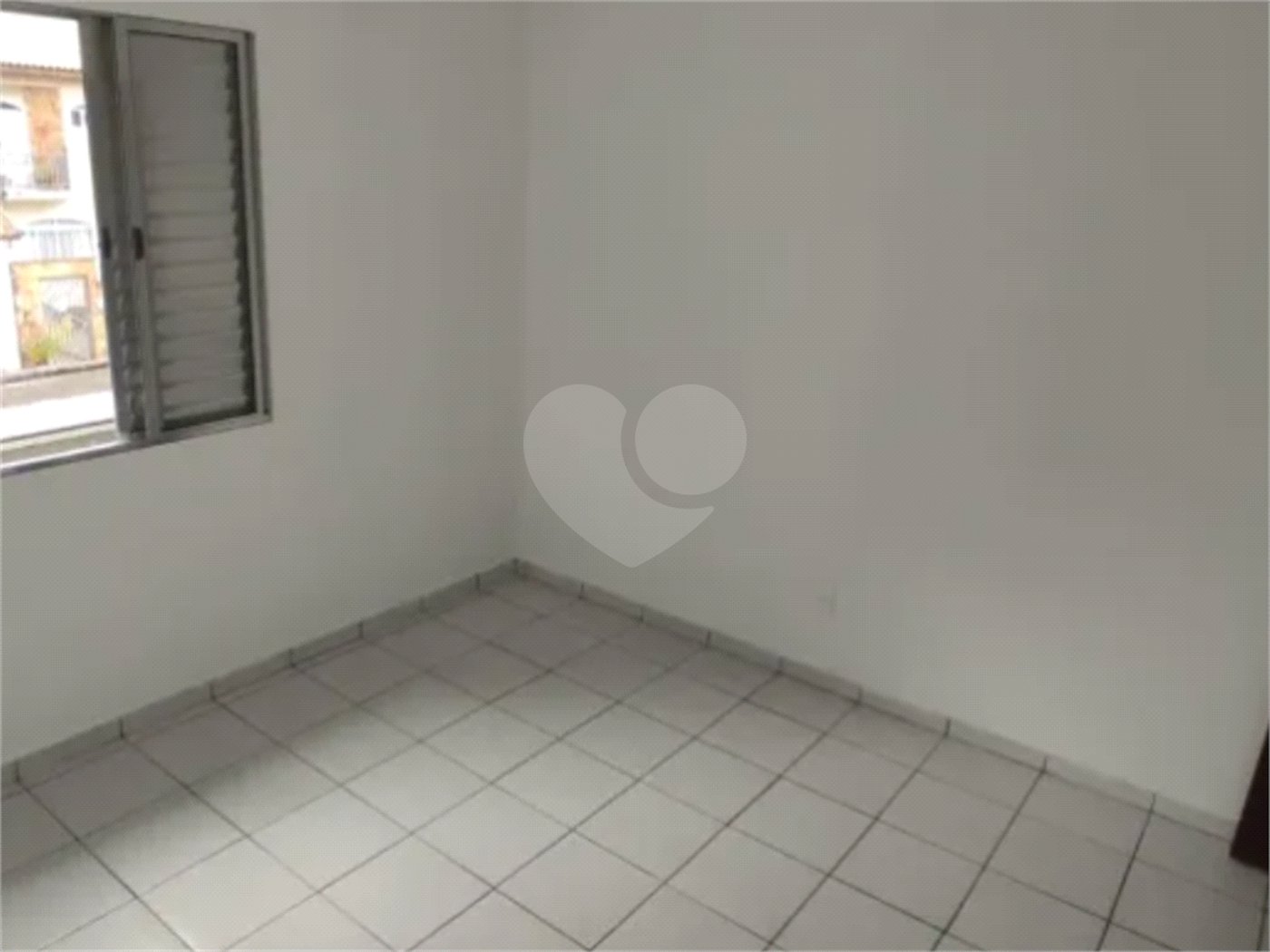 Sobrado à venda com 3 quartos, sendo 1 suíte, em Jardim Pinheiros, São Paulo, SP