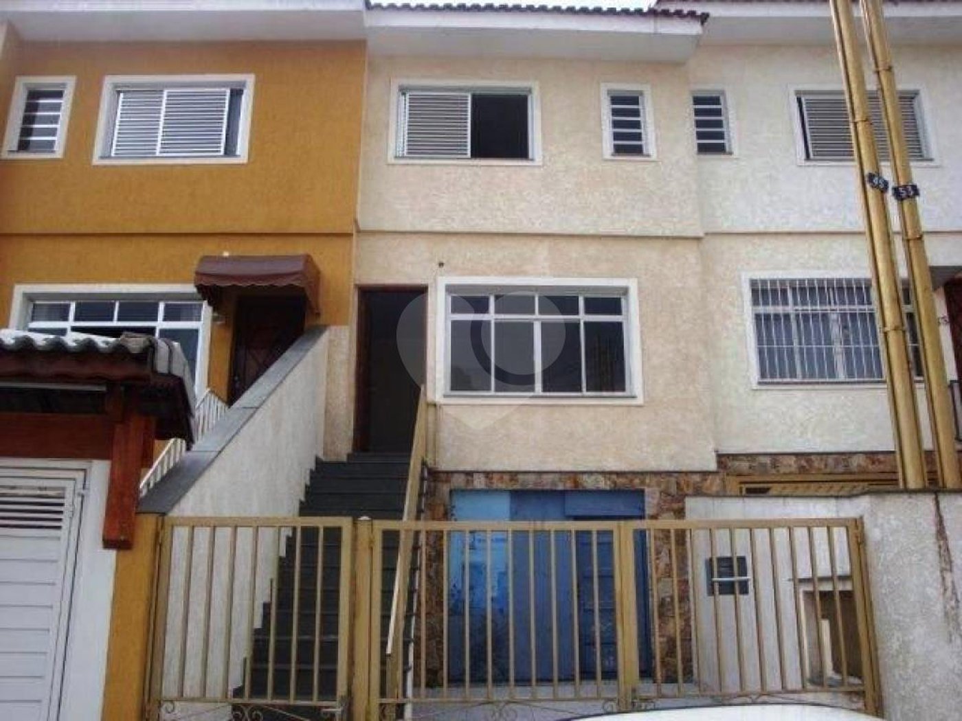 Sobrado à venda com 2 quartos em Vila Nivi, São Paulo, SP