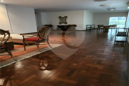 Apartamento à venda com 3 quartos, sendo 1 suíte, em Jardim Paulista, São Paulo, SP