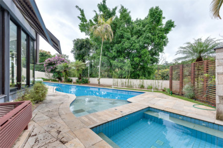 Casa de Vila à venda com 4 suítes em Chácara Flora, São Paulo, SP