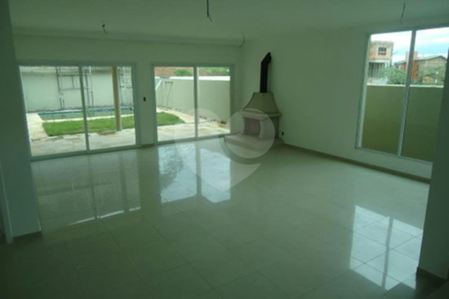 Casa à venda com 3 suítes em São Paulo II, Cotia, SP