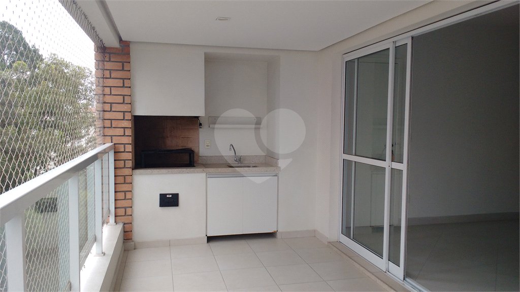 Apartamento à venda com 3 quartos, sendo 1 suíte, em Vila Suzana, São Paulo, SP