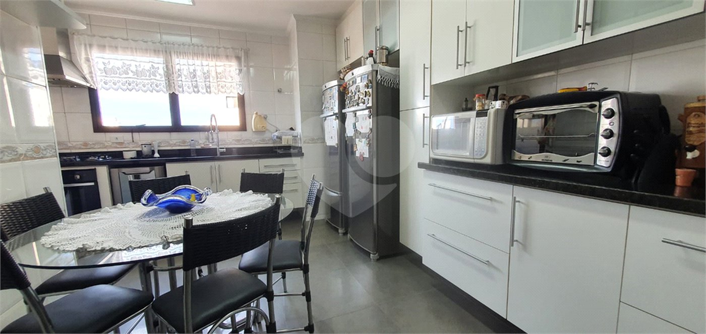 Apartamento à venda com 3 suítes em Vila Paulicéia, São Paulo, SP