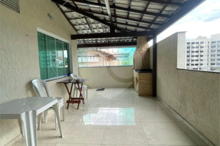 Cobertura à venda com 4 quartos, sendo 1 suíte, em Campo Grande, Rio de Janeiro, RJ