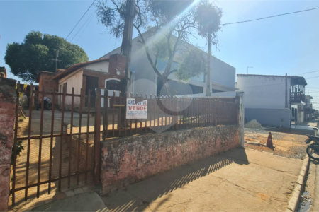 Terreno à venda em Vila Hungria, Itapetininga, SP