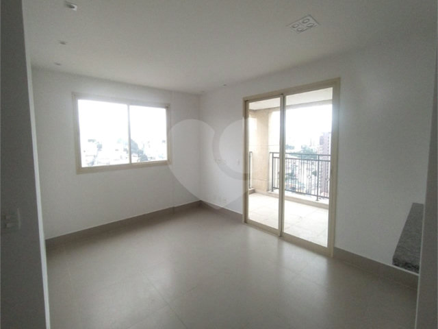 Apartamento à venda ou para alugar com 2 quartos, sendo 1 suíte,  em Santana, São Paulo, SP