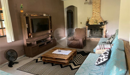 Casa à venda com 3 suítes em Alpes D'ouro, Bom Jesus dos Perdões, SP