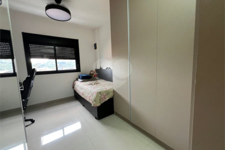 Apartamento à venda com 2 suítes em Atibaia Jardim, Atibaia, SP