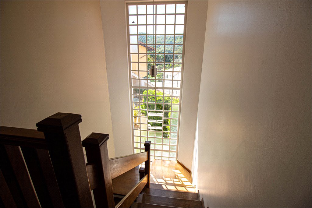 Casa à venda com 1 quarto, sendo 3 suítes, em Esplanada Mendes Moraes, São Roque, SP