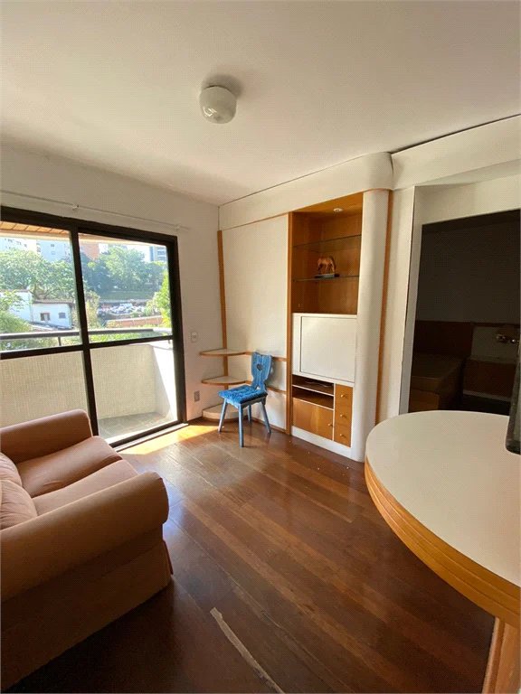 Apartamento à venda com 1 quarto em Vila Suzana, São Paulo, SP