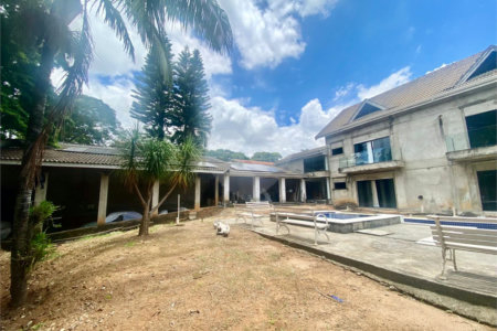 Casa para alugar com 5 quartos, sendo 3 suítes,  em Samambaia Parque Residencial, Atibaia, SP