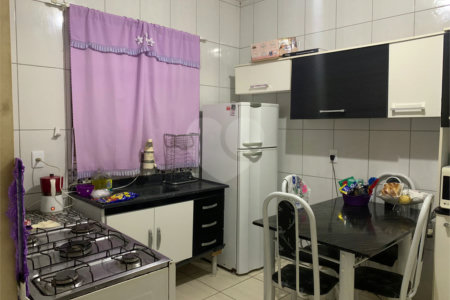 Casa à venda com 2 quartos em Jardim das Bandeiras, Mogi das Cruzes, SP