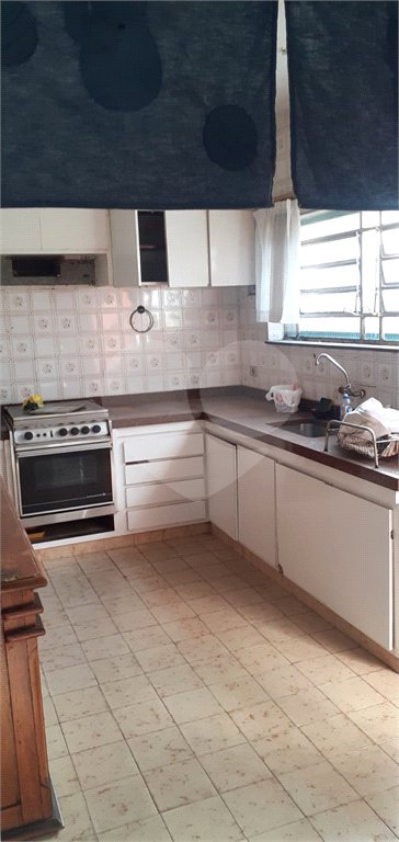 Casa à venda ou para alugar com 2 quartos, sendo 1 suíte,  no Centro, Mogi das Cruzes, SP