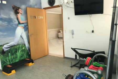Apartamento à venda com 3 suítes em Santa Teresinha, São Paulo, SP