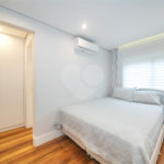 Apartamento à venda com 3 quartos, sendo 2 suítes, em Vila Mariana, São Paulo, SP