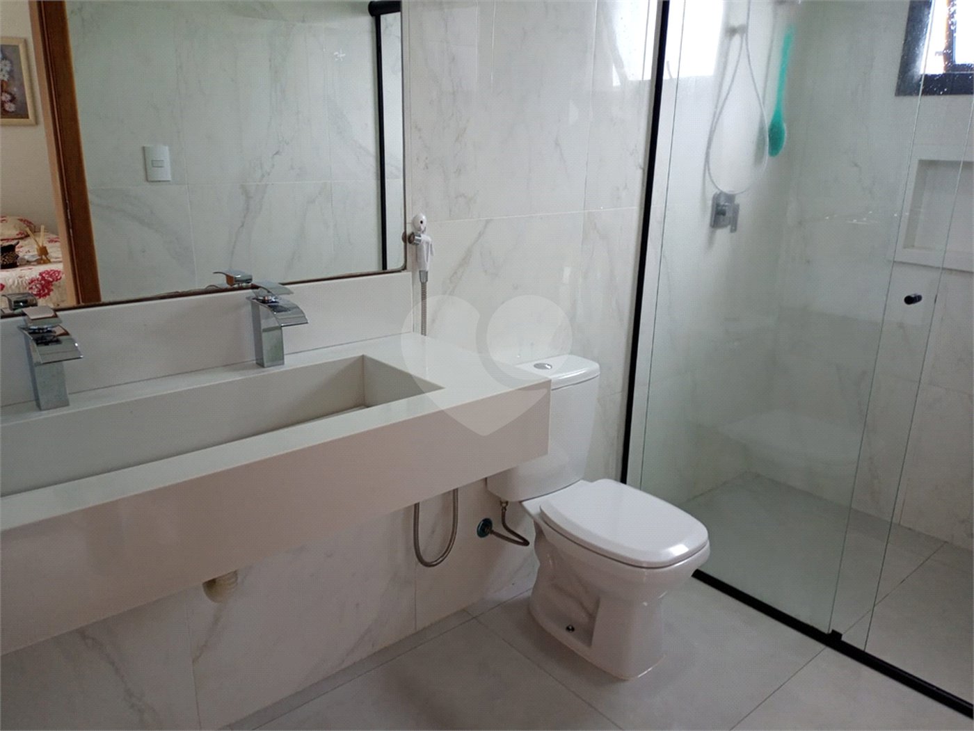 Casa à venda ou para alugar com 3 suítes no condomínio Residencial Viena, Indaiatuba - SP
