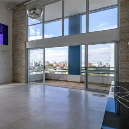 Duplex à venda ou para alugar com 1 suíte em Vila Madalena, São Paulo, SP