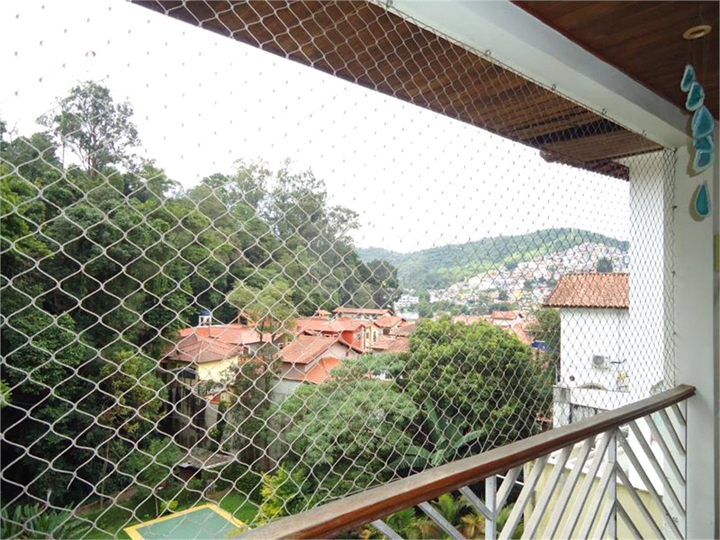 Sobrado à venda com 2 suítes em Tremembé, São Paulo, SP