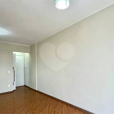 Apartamento à venda com 3 quartos, sendo 1 suíte,  em Vila Campestre, São Paulo, SP