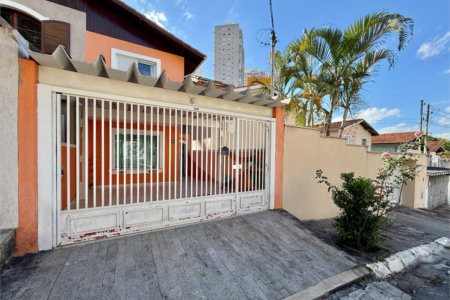 Sobrado à venda com 3 quartos, sendo 1 suíte, em Campo Grande, São Paulo, SP